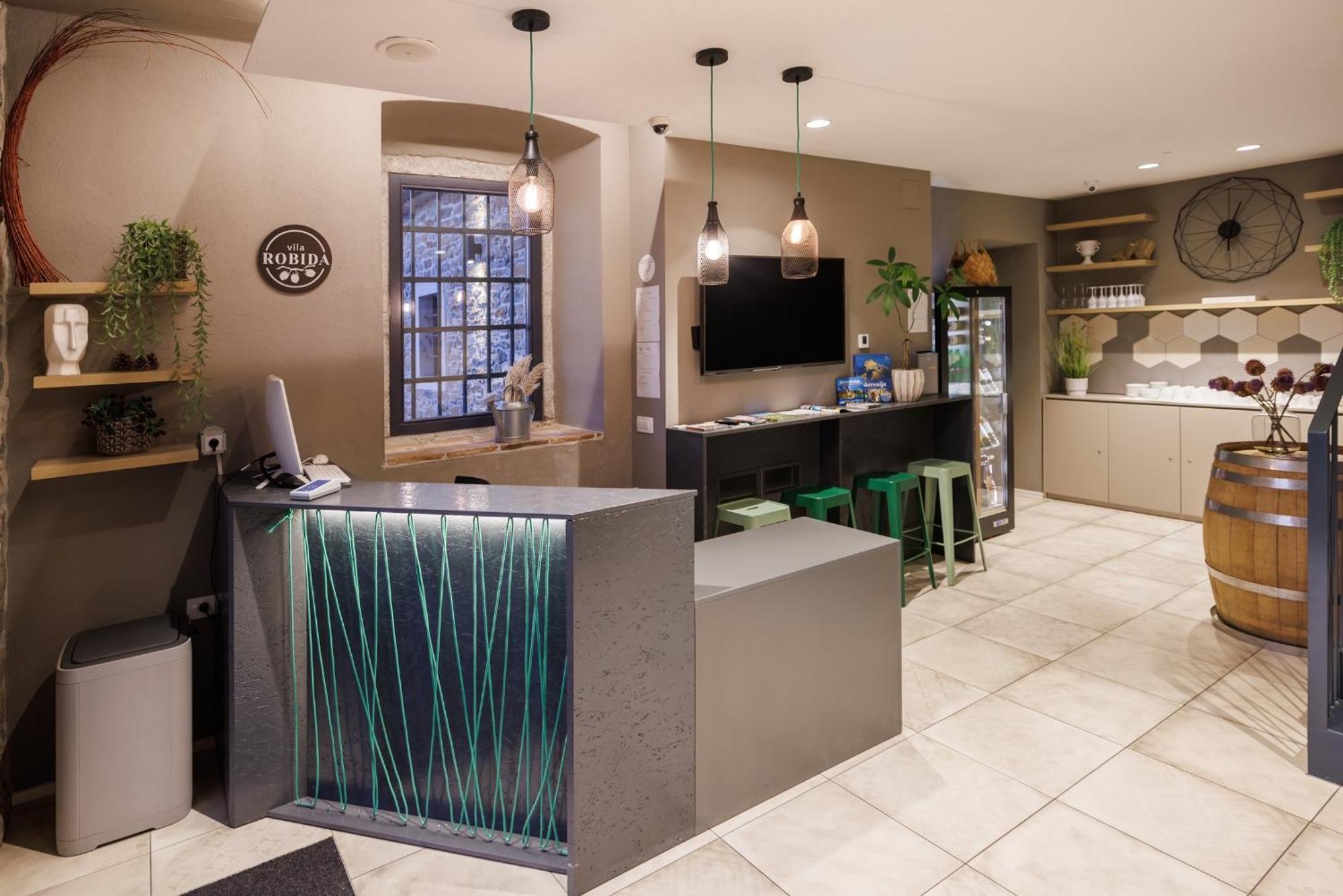 Vila Robida Rooms & Spa Crni Kal Экстерьер фото